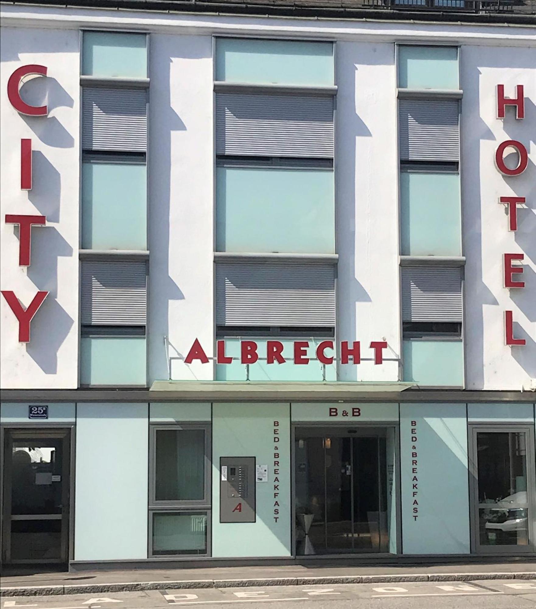 City Albrecht Hotel 3*