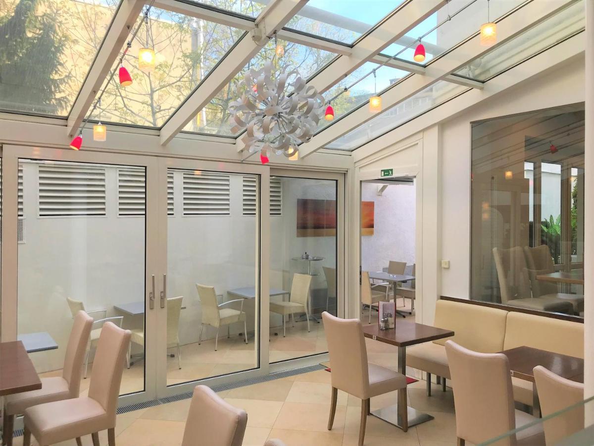Hotel Albrecht 3*
