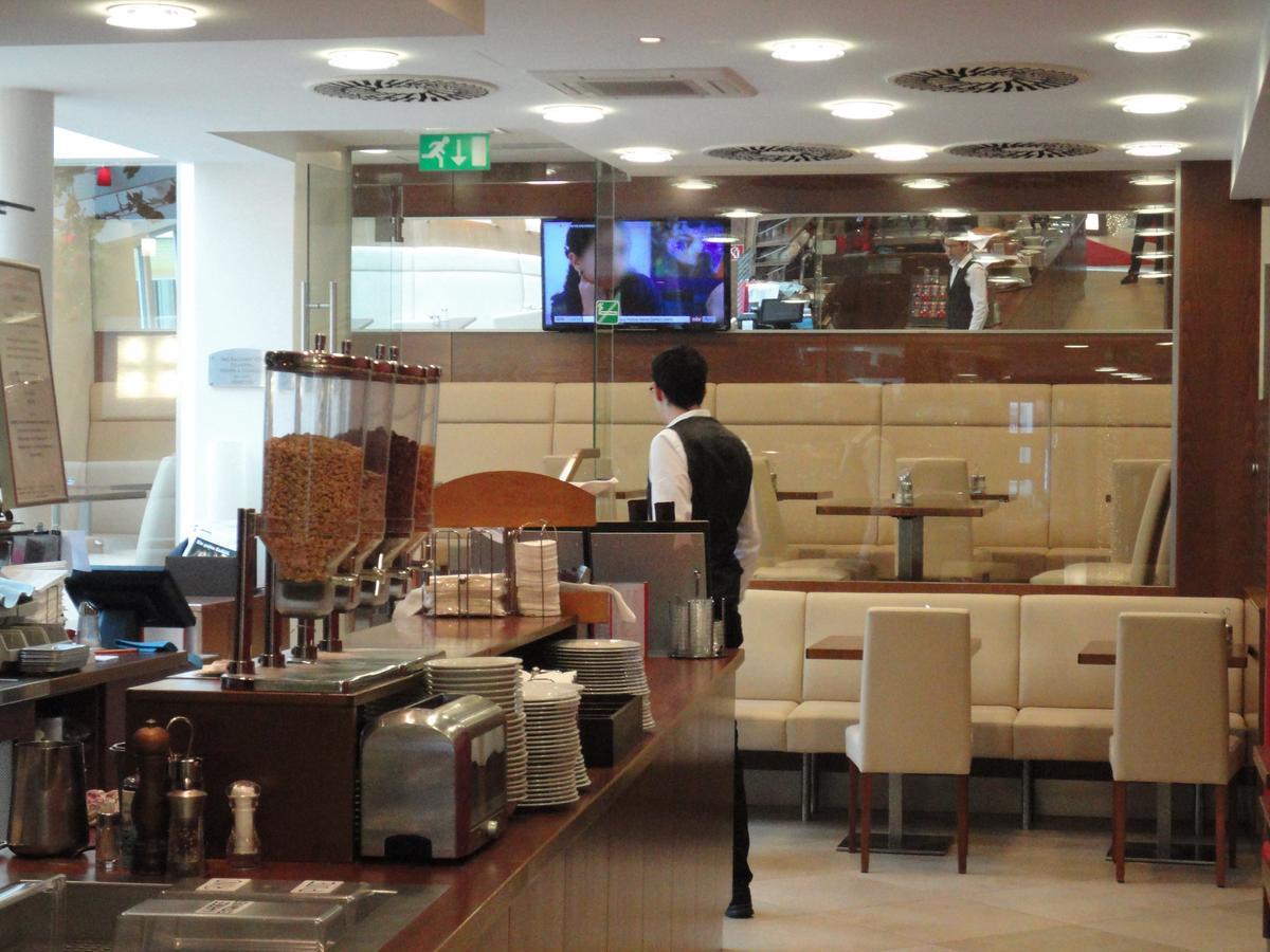 Albrecht Hotel 3*